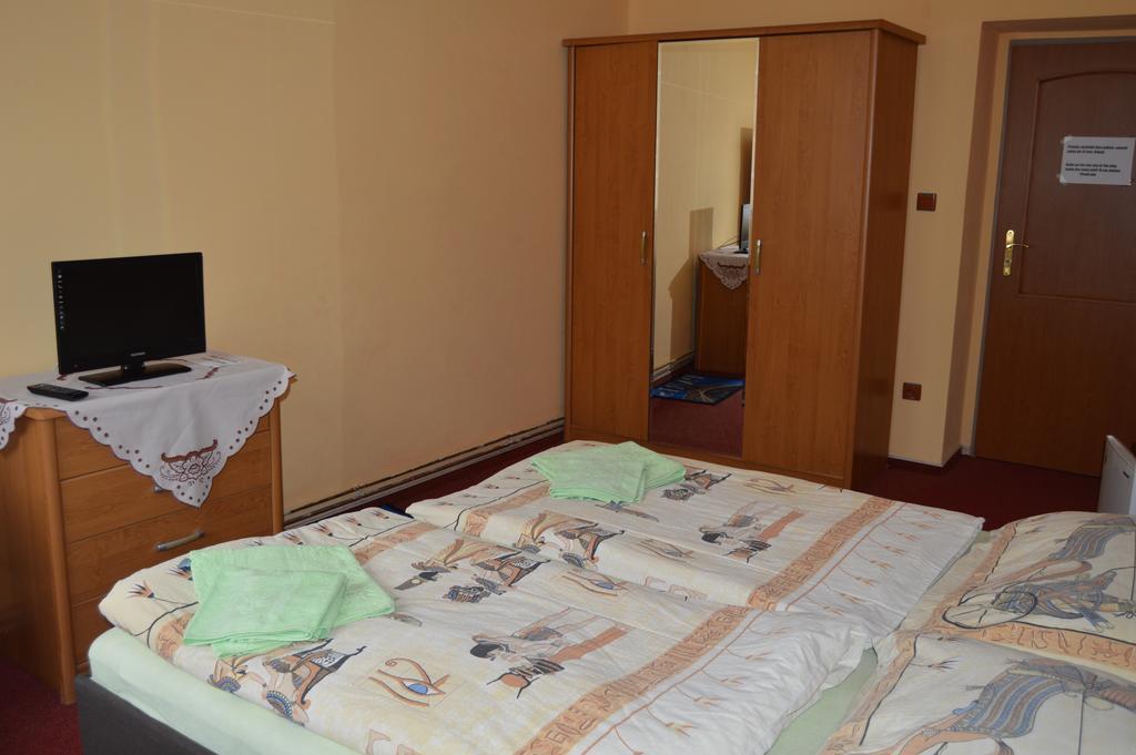 Hotel Paradise Ostrava Camera foto