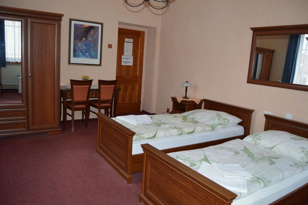 Hotel Paradise Ostrava Camera foto